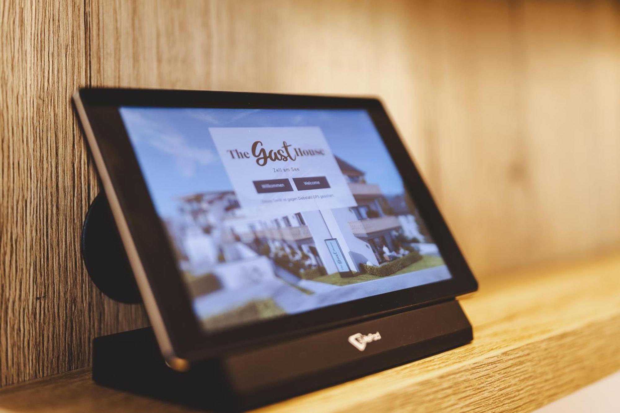 The Gast House Zell Am See Zimmer foto